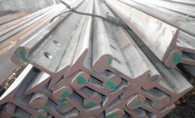 Heavy Steel Rail Impact Load