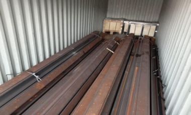 The Bangladesh customer has received 38kg heavy rail and fishplate