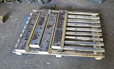 ZongXiang exported a batch of 60kg rail fishplate to Mongolia