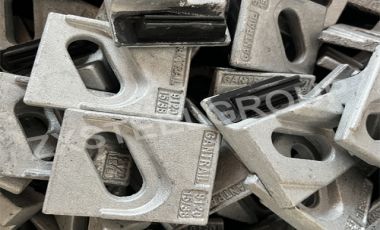 ZongXiang export a batch of 9120 rail clamp to Malaysia